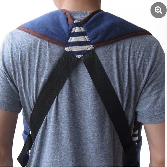 Nautical Striped Pet Carrier for Dogs - Picture 3 of 16